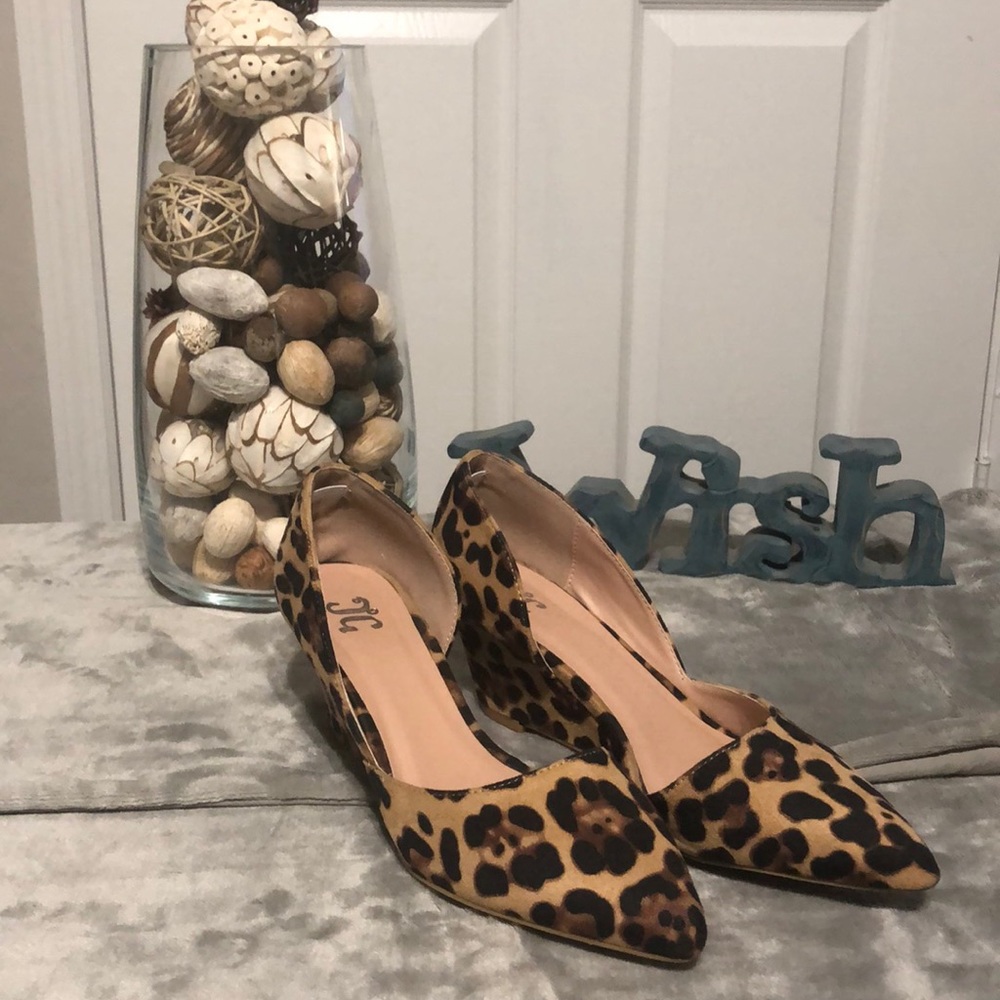 JC Leopard print pointed tip heels- worn once